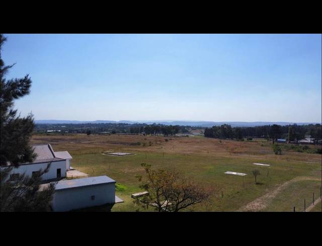 FARM FOR SALE IN KNOPJESLAAGTE